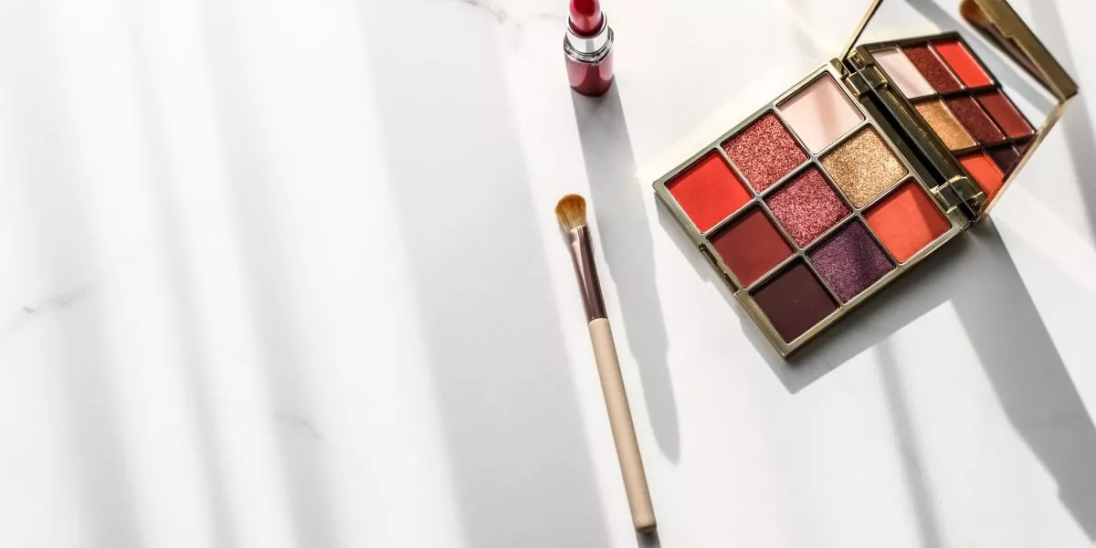What Are the Best Makeup Brands for Beginners? What Are the Best Makeup Brands for Beginners?
