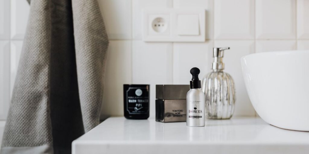 How to Maintain Your Personal Care Routine While Traveling How to Maintain Your Personal Care Routine While Traveling