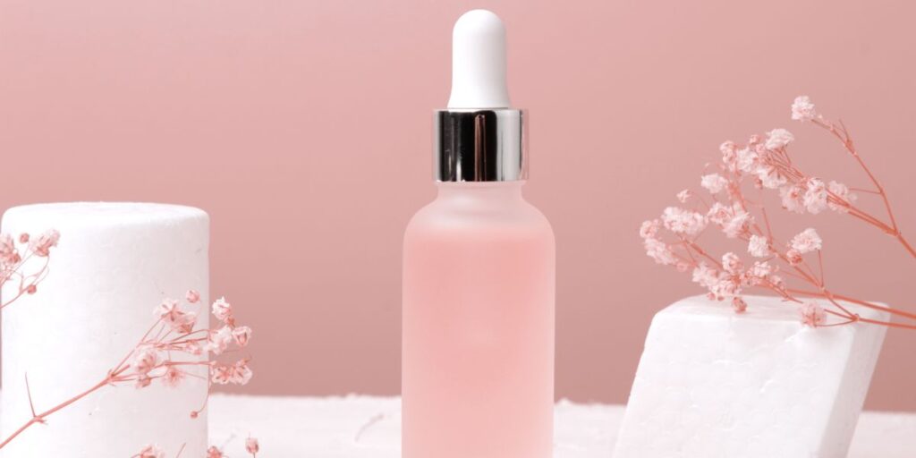 How Do You Use Retinol Safely in Your Skincare Routine? How Do You Use Retinol Safely in Your Skincare Routine?