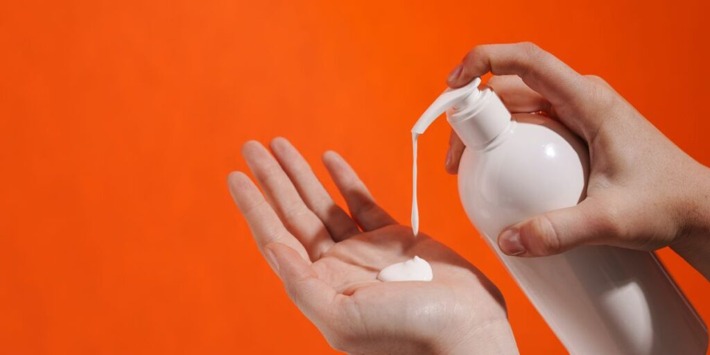 What Are the Best Body Lotions for Oily Skin?