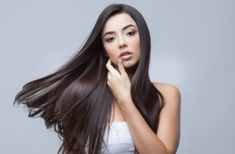 How to Achieve Healthy, Shiny Hair With the Right Products